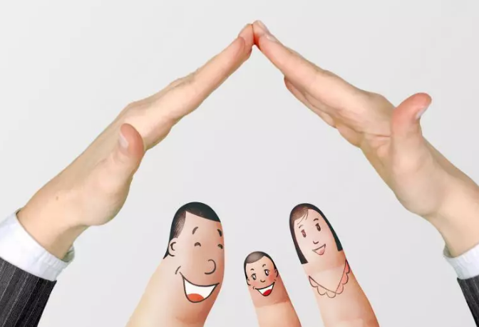 新婚夫妻怎么買保險？